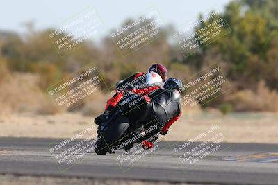 media/Dec-18-2022-SoCal Trackdays (Sun) [[8099a50955]]/Turn 7 Backside (1125am)/